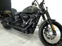 HARLEY DAVIDSON STREET BOB